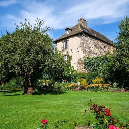 Couette-café Château De Taussac Mur-de-Barrez
