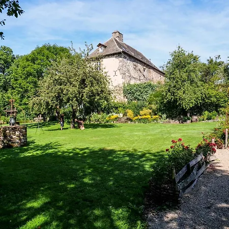 Chateau De Taussac ベッド・アンド・ブレックファスト Mur-de-Barrez