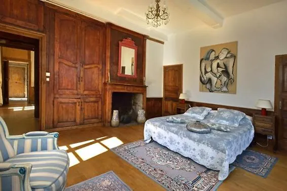 فندق مبيت وإفطار Chateau De Taussac 3*