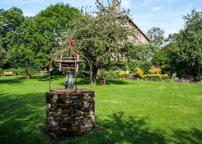 Chateau De Taussac فندق مبيت وإفطار